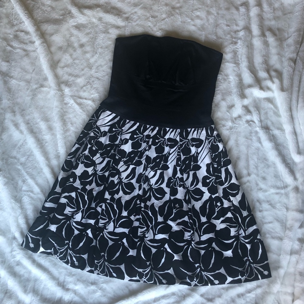 White House black market dress